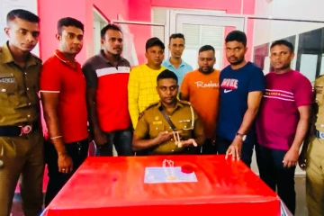 யாழில் தங்க நகைகளை திருடிய மூவர் கைது