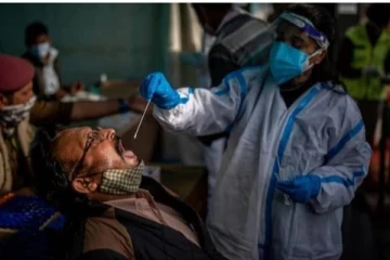 தமிழகத்தில் 2 மாவட்டங்களில் வேகமெடுக்கும் கொரோனா - மத்திய அரசு எச்சரிக்கை!