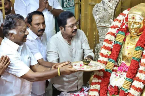 விஜய்யின் தவெகவில் இணையும் செங்கோட்டையன்? அரசியல் வட்டாரத்தில் பரபரப்பு | Debate Sparks Sengottaiyan To Join In Vijay Tvk