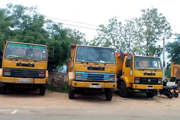 மன்னாரில் மணல் மாபியாக்கள் போராட்டம் - பெளத்த பிக்குவும் ஆதரவு..! | Sand Mafias Struggle In Mannar