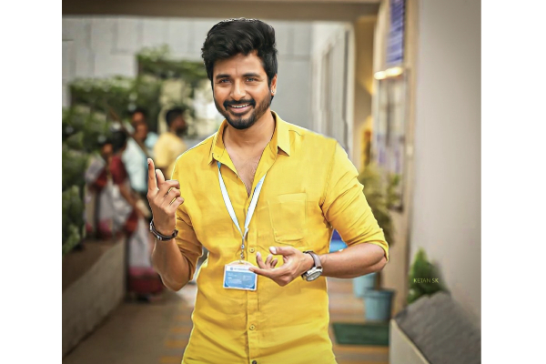 சிவகார்த்திகேயனின் படத்தை தயாரிக்கும் உலகநாயகன் கமல்! வேற லெவல் காம்போ.. | Sivakarthikeyan Next Movie Produced By Kamal