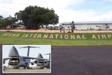 யாழ்ப்பாணத்தில் தரையிறங்கிய அமெரிக்க விமானம்: நிவாரணப் பொருட்கள் விநியோகம் தீவிரம்