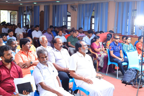 ஈழ விடுதலைப் போரில் சொல்லப்படாத பக்கங்ளை கூறும் 