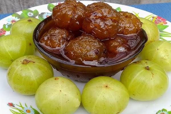 ஆரோக்கிய நன்மைகளை அள்ளிக் கொடுக்கும் தேன் நெல்லிக்காய்... எப்படி செய்வது? | How To Prepare Honey Amla And Health Benefits