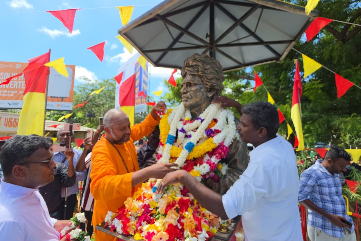 யாழ் நல்லூரில் தியாக தீபம் திலீபனிற்கு அஞ்சலி செலுத்த குவிந்த மக்கள் கூட்டம்! | Jaffna To Pay Tribute Thyaga Deepam Thileepan