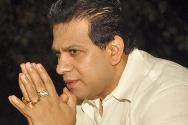 கொலைக்குற்றம் மற்றும் கொலை அச்சுறுத்தல் சர்ச்சைகளில் சிக்கிய துமிந்த தொடர்பில் தற்போது வெளியாகியுள்ள மற்றுமொரு குற்றச்சாட்டு! - ஐபிசி தமிழ்