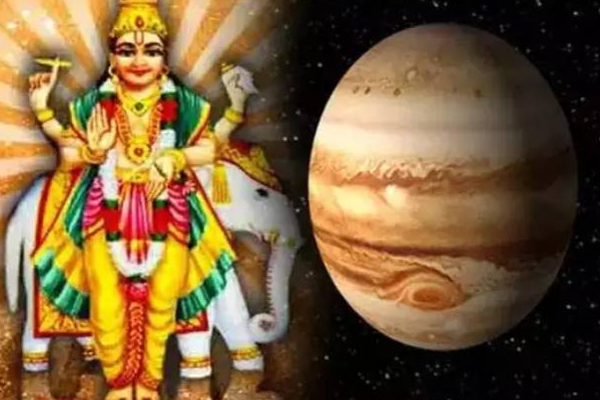குரு வக்ர பெயர்ச்சி... இந்த ராசிக்காரர்கள் மிகவும் ஜாக்கிரதையாக இருக்க வேண்டிய நேரம்! | Guru Peyarchi Zodiac Sign Very Careful Horoscope