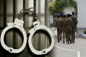 ஒழுங்கீனமான நடத்தை ; இரு வழக்கறிஞர்கள் அதிரடியாக கைது