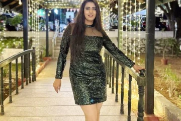 48 வயதில் இப்படியொரு போட்டோஷூட்!! நடிகை கஸ்தூரியை கலாய்த்து தள்ளும் நெட்டிசன்கள்