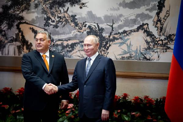 புடினுக்காக ட்ரம்பிடம் தூது போகும் ஐரோப்பிய நாடொன்றின் பிரதமர் | Orban To Visit Us For Putin புடினுக்காக ட்ரம்பிடம் தூது போகும் ஐரோப்பிய நாடொன்றின் பிரதமர் | Orban To Visit Us For Putin