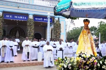 மன்னார் மடுமாதா ஆடி திருவிழா : இலட்சக்கணக்கானோர் பங்கேற்பு(Video)