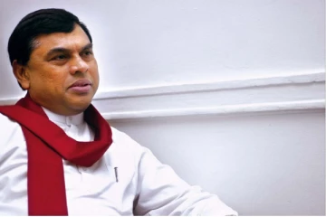 அடுத்த வாரம் நாடு திரும்பும் பசில்