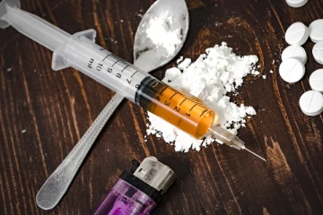 9 பெண்கள் 686 உட்பட பேர் அதிரடியாக கைது!