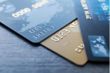 ක්‍රෙඩිට් කාඩ් සම්බන්ධයෙන් විශේෂ තීරණ කිහිපයක්..! පොලී අනුපාතිකයේ විශාල වෙනසක්..