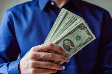 பண மழையில் நனையப் போகும் ராசிகள்