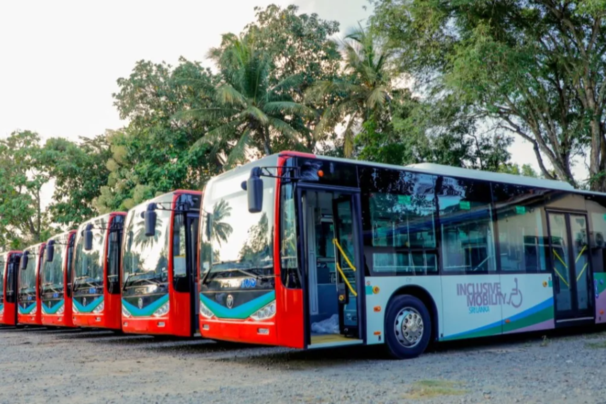இலங்கையில் முதன்முதலாக மாற்றுத்திறனாளிகளுக்கான முன்னுரிமை பேருந்து சேவை | Sri Lanka First Priority Bus Service Disabilities