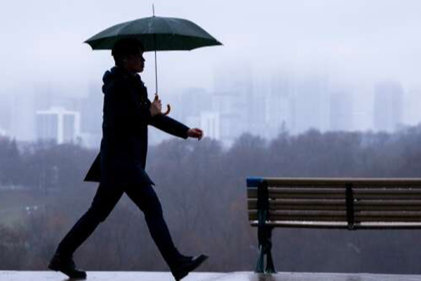 டொரன்டோவில் கடும் மழை குறித்து எச்சரிக்கை | Special Weather Statement Issued For Gta