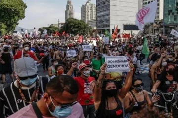 பிரேசில் நாட்டு அதிபருக்கு எதிராக திரண்ட மக்கள்..எதற்காக தெரியுமா?