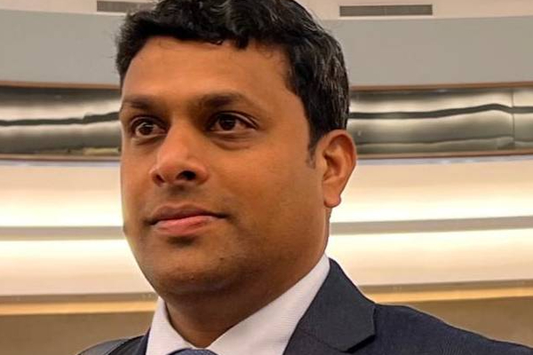 தீவு ஒன்றில் சிக்கித்தவிக்கும் இரு இலங்கை தமிழர்களுக்கு ஒரு மகிழ்ச்சியான தகவல்! | Happy News Sri Lankan Tamils Stranded On An Island