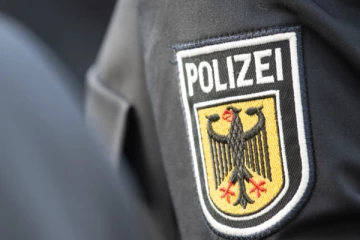 ஜேர்மனியில் கைது செய்யப்பட்ட கனேடிய பெண்: ஒரு சர்வதேச செய்தி