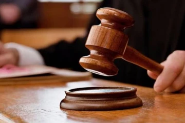 சவுதி அரசை சமுக வலைதளத்தில் விமர்சித்த ஆசிரியருக்கு நேர்ந்த கதி!