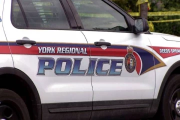 பொலிஸ் அதிகாரியின் மரணம்: 83 வயது பெண்மணி மீது வழக்கு