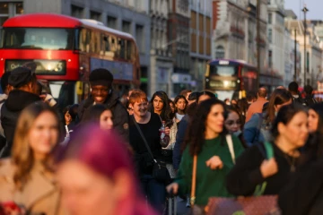 பிரித்தானியாவில் ஆங்கிலப் புலமை இல்லாத புலம்பெயர்ந்தோருக்கு சிக்கல்