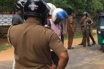 பொலிஸ் அதிகாரிக்கு போதைப்பொருள் விற்ற வர்த்தகர்!