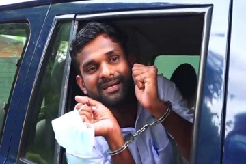 ரணில் வீடு எரிப்பு; சமூக ஆர்வலர் கைது