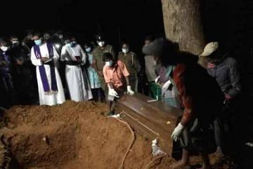 மீண்டும் புதைக்கப்பட்டது மலையக சிறுமியின் சடலம்!