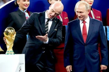 தேசிய அணி உட்பட ரஷ்யாவில் உள்ள அனைத்து அணிகளுக்கும் தடை! FIFA மற்றும் UEFA அதிரடி