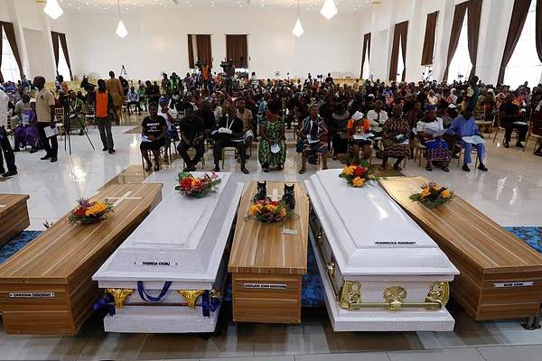 நாடொன்றின் மீது இராணுவ நடவடிக்கைக்கு தயாராக பென்டகனுக்கு உத்தரவிட்ட ட்ரம்ப் | Trump Ordered Pentagon Possible Action