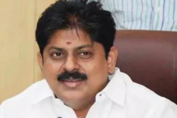 ‘‘தவறு செய்தவர்கள் தான் பயப்படவேண்டும் நான் ஏன் பயப்படணும்’’ - புகார் குறித்து முன்னாள் அமைச்சர் விளக்கம்