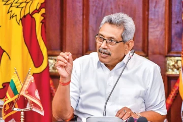 போர் தீவிரமாக இடம்பெற்று வரும் உக்ரைனில் கோட்டாபயவுக்கு எதிர்ப்பு