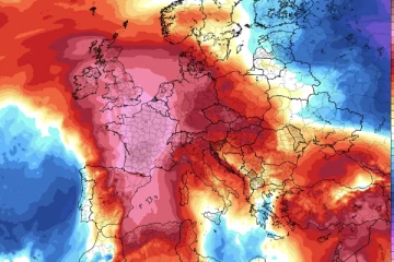 ஐரோப்பாவை வாட்டும் அக்னி வெம்மை - பல பிராந்தியங்களில் சிவப்பு எச்சரிக்கை