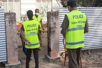 யாழில் பெண் நண்பியை மிரட்ட இளைஞன் செய்த செயல் துயரத்தில் முடிந்தது