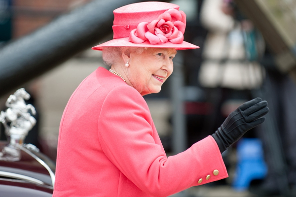 ராணி  எலிசபெத் மறைவை முன்னரே கணித்த நபர் ; வைரலாகும் பதிவு | Twitter Predicted Demise Of Queen Elizabeth Viral