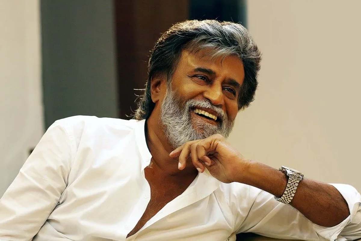 ரசிகர்களிடம் பகிரங்கமாக மன்னிப்பு கேட்ட ரஜினிகாந்த்... காரணம் என்ன? | Why Rajinikanth Not Enter Politics Open Statement