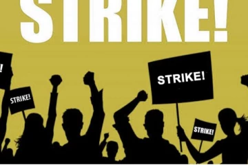 බලශක්ති අමාත්‍යාංශය ඉදිරිපිට අඛණ්ඩ උද්ඝෝෂණයක් - පොලිසියත් එම ස්ථානයට..