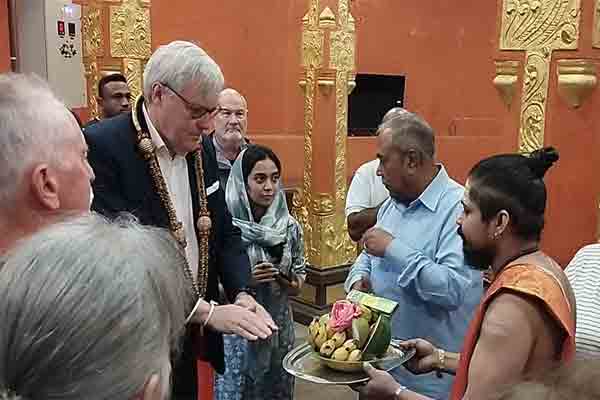சீதை அம்மன் ஆலயத்தில் பிரித்தானிய உயர் ஸ்தானிகர் வழிபாடு | British High Commissioner Visit Sita Amman Temple