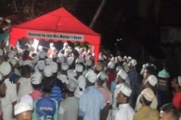 அட்டுலுகம சிறுமியின் இறுதிகிரிகைகளில் குவிந்த பெரும் திரளான மக்கள்!
