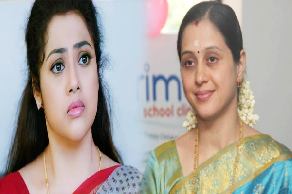 Can we talk like this on stage about actress Meena?