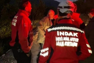 யாரப்பா தேடுறீங்க? ஊரோடு சேர்ந்து தன்னை தானே தேடிய மதுபோதை ஆசாமி.. இறுதியில் நடந்தது என்ன?