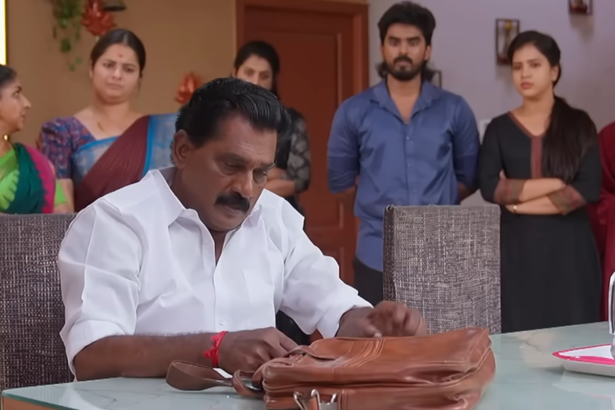 திடீரென நல்லவராக மாறிய ஆதி குணசேகரன்.. சந்தேகத்தில் ஜனனி.. எதிர்நீச்சல் புரோமோ வீடியோ | Ethirneechal 2 Serial Today Episode Promo Video திடீரென நல்லவராக மாறிய ஆதி குணசேகரன்.. சந்தேகத்தில் ஜனனி.. எதிர்நீச்சல் புரோமோ வீடியோ | Ethirneechal 2 Serial Today Episode Promo Video