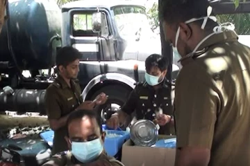 மட்டக்களப்பில் பொலிஸாருக்கு நான்காம் கட்ட பூஸ்டர் தடுப்பூசி ஏற்றும் நடவடிக்கை ஆரம்பம் (Photos)