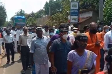 சர்வதேச நீதிமன்றில் ஸ்ரீலங்காவை நிறுத்து- யாழில் மாபெரும் பேரணி!