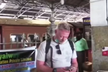 இலங்கையில் நடக்கும் மோசமான செயல் - வெளிநாட்டு பிரஜையின் ஆதங்கம்