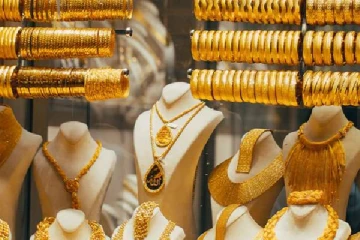 சரசரவென இறங்கிய தங்கம் விலை - நகை பிரியர்களுக்கு மகிழ்ச்சி!