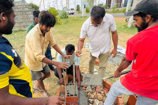 யாழில் விசமிகளால் உடைக்கப்பட்ட அணையா விளக்கு தூபி..! வலுக்கும் கண்டனம் | Chemmani Mass Graves Memorial Damaged In Jaffna