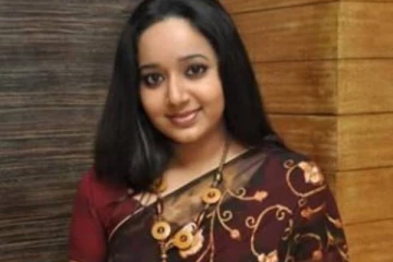 38 வயசுல சீரியல் நடிகைக்கு கல்யாணம்- அட இவங்களுக்கு இப்போ தான் ஜோடி கிடச்சுதா